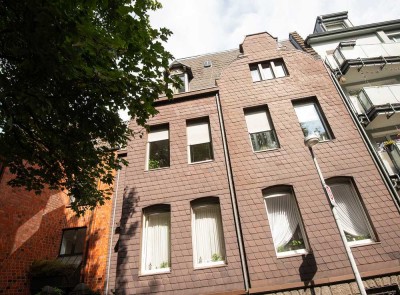 Mülheim: Charmantes 3-Familien-Stadthaus im Herzen der Altstadt!