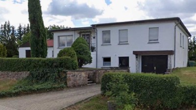 Großes großzügiges Grundstück, Ortsrandlage