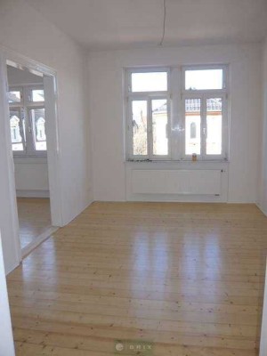 EB nach Sanierung: Schicke 3,5-4 Zimmer-Altbau-Wohnung in kleiner Wohneinheit, nähe Wilhelmsplatz!