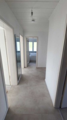 Exklusive 3-Zimmer-Wohnung mit Balkon und Einbauküche in Esslingen am Neckar