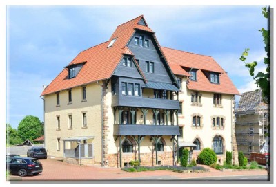 Attraktive Penthouse-Maisonette mit 2 Balkonen und 2 PKW-Stellplätzen, Fritzlar-Mitte