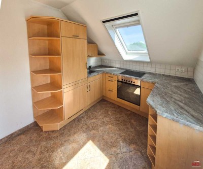 Gemütlich kleine 3-Raum-Wohnung mit Küche und Stellplatz