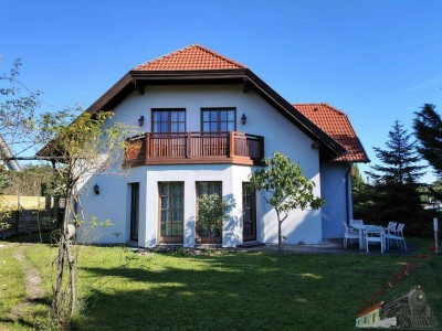Großzügig gebautes Einfamilienhaus (Baumeisterhaus) auf 950m² Grund - nur ca. 25min nach Wien!