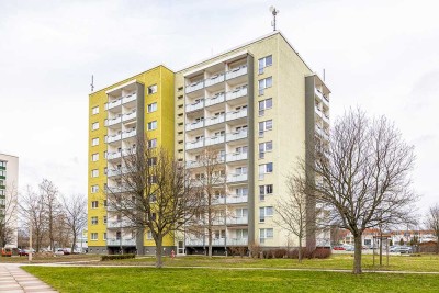 Seniorenfreundliche 1-Raum-Wohnung mit Loggia und Aufzug in Grünau
