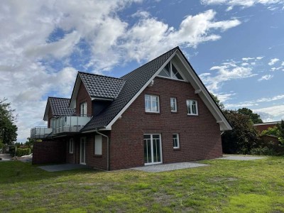 STELLE: 4-Zi. Maisonette Wohnung mit ausgebautem Spitzboden und Balkon