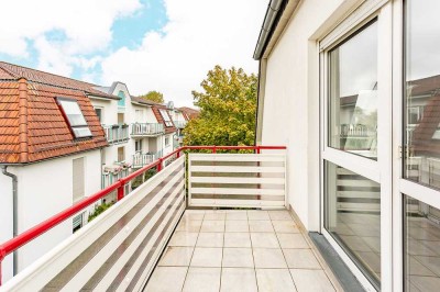 ERSTBEZUG NACH RENOVIERUNG: Moderne 2-Zimmer-Wohnung in Velten mit Balkon und PKW-Stellplatz