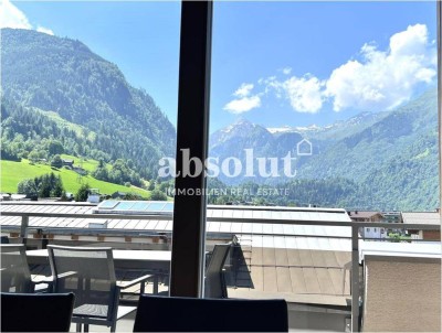 Exklusive Penthouse-Wohnung in Kaprun! 4 Schlafzimmer, 3 Bäder, 70 m² Terrasse und 2 TG Parkplätze!