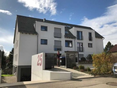 Moderne schicke 4- Zimmerwohnung in Steinenbronn mit Aussicht