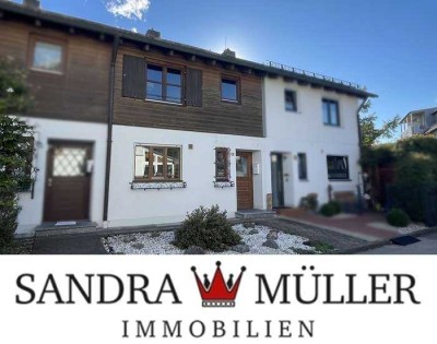 *** Raumwunder - Split-Level-Reihenhaus mit großer Garage ***