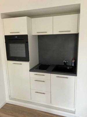 1 Zimmer Wohnung mit Balkon und Einbauküche in Mannheim-Rheinau