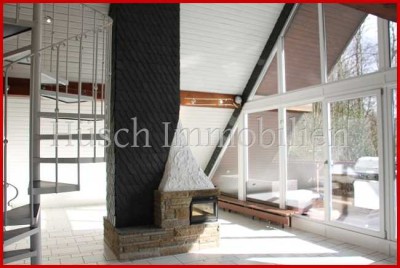 Sommerpreis! Maisonette-Eigentumswohnung mit 150 QM WohnfL., 2 Zimmer pp., großen Balkon. E-Überruhr