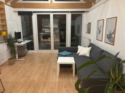 1-Zimmer Dachgeschosswohnung im Zentrum Frechens mit großer Loggia