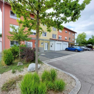 RMH mit überdachter Dachterrasse * TOP-Lage * ENERGIEEFFIZIENZHAUS