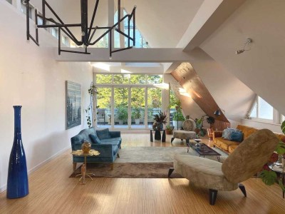 DAHLEM - TRAUM DACHGESCHOSSGALERIEWOHNUNG -   2 HERRLICHE SONNENTERRASSEN...BEZUGSFREI APRIL 2026