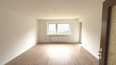 Nette 3-Zimmer-Wohnung mit Balkon und EBK