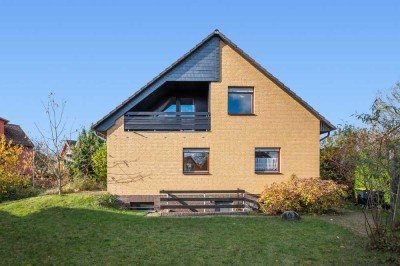 Klassisches Einfamilienhaus auf schönem Grundstück in bevorzugter Lage von Altwarmbüchen