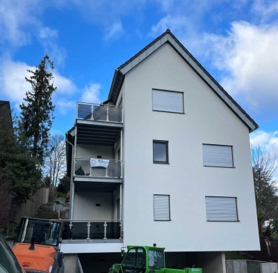 Neubau Holzmassivhaus: 3-Zimmer-Wohnung mit 2 Balkonen in Stolberg (Rhld.)