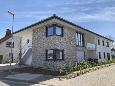 EXKLUSIVE WOHNUNG IN ZENTRALER UND RUHIGER LAGE IN BÜNDE ZU VERMIETEN