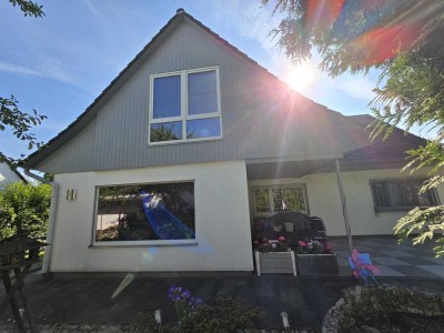 XXL- Freistehendes Einfamilienhaus mit tollen Extras