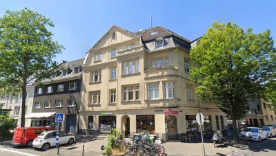 4 Zimmer-Altbauwohnung in Köln-Riehl
