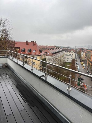 Exklusives 2-Zimmer Penthouse mit Balkon in Stuttgart West