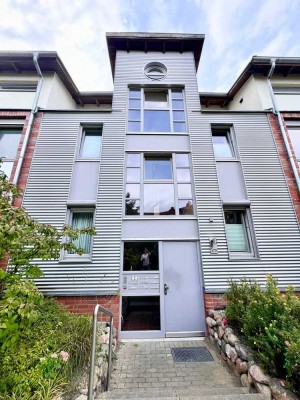 3-Zimmer-Penthouse-Wohnung in zentraler Lage Lüneburgs BJ2003 - vermietet