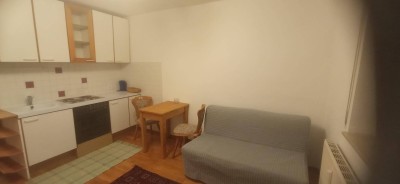 Ein Zimmer Wohnung