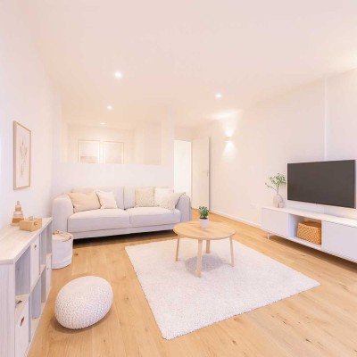 Vermietete lichtdurchflutete Wohnung mit Südbalkon und idealer Anbindung