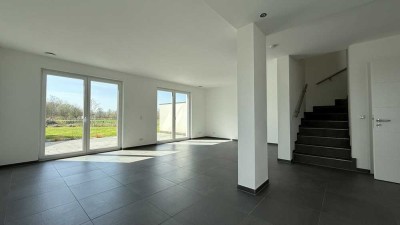 Schöne  Wohnung | Doppelhaushälfte in Hessisch Oldendorf