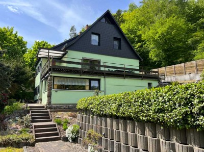 Gemütliches Einfamilienhaus mit großer Terrasse, Pool,  Garage und Blick auf die Festung Königstein