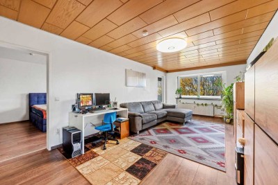 Bezugsfreie 4-Zi.-Whg mit Balkon und TG-Stellplatz in Augsburg-Lechhausen