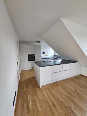 3-Zimmer-Maisonettewohnung 93qm in Alt-Riem (München)