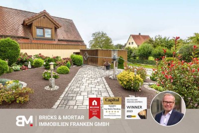 Zweifamilienhaus mit zahlreichen Möglichkeiten in familienfreundlicher Lage
