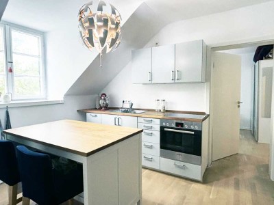 Juwel in Ratingen-Mitte | Gemütliche Dachgeschosswohnung mit pfiffigem Grundriss