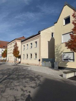� Zweifamilienhaus mit Sanierungspotenzial in zentraler Lage von Plattling