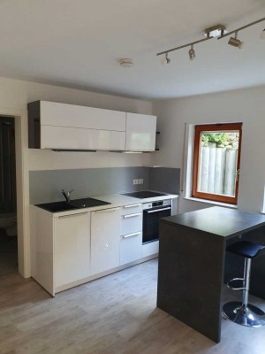 Einliegerwohnung, 1,5 Zimmer, Bad, inkl. Einbauküche