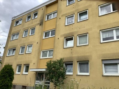 Renovierte 3-Zimmer-Wohnung mit Terrasse!
