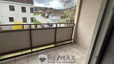 "Charmante 3-Zimmer-Wohnung mit Loggia!"