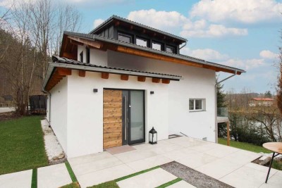 Kernsanierte Villa in direkter Wasserlage von Schwangau! Einmalige Chance!