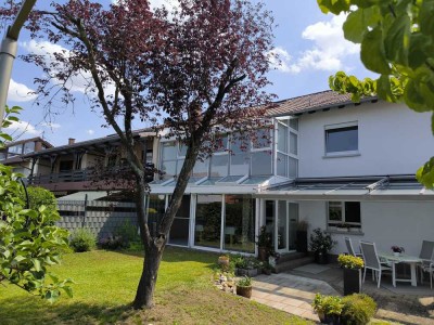 Top gepflegtes 2-3 Familienhaus in Hockenheim!