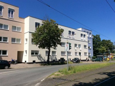 2 Zimmerwohnung mit Parkett, Fußbodenheizung und Balkon