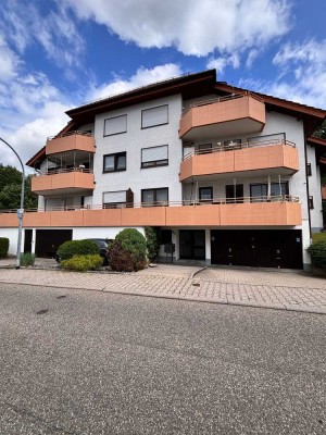 Ihr neues Zuhause: 3-Zimmer-Wohnung mit Balkon, Stellplatz und neuer Einbauküche