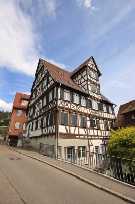 Zentrale 3-Zimmer-Balkonwohnung