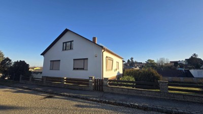 Wohnidylle in Zistersdorf: Charmantes Ein / Zweifamilienhaus mit Garten, Garage und viel Platz!