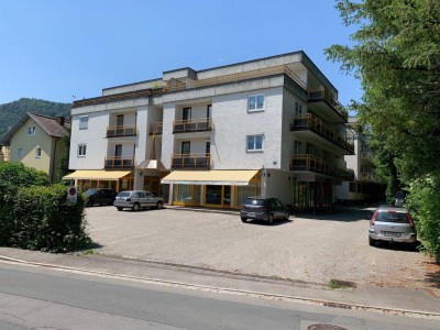 GEMÜTLICHE 2-ZIMMER MIETWOHNUNG IN VILLACH-WARMBAD - MÖBLIERT, 2 BALKONE, GARAGE