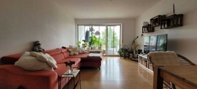 Schöne gepflegte 3,5-Zimmerwohnung - zentral gelegen