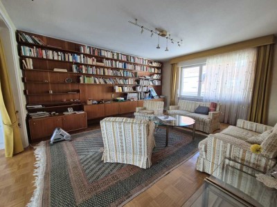 4-Zimmer-Wohnung mit Terasse 2. OG zur befristen Miete