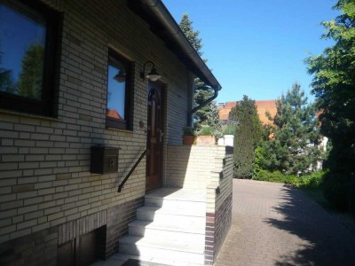 Doppelhaushälfte mit Garten in zentraler Lage von Fallersleben