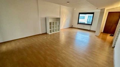 Exklusive, gepflegte 2-Raum-Wohnung mit EBK in Ismaning