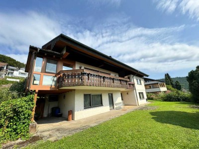 PROVISIONSFREI: Attraktives Einfamilienhaus mit Einliegerwohnung und Panoramablick in Horb-Dettingen